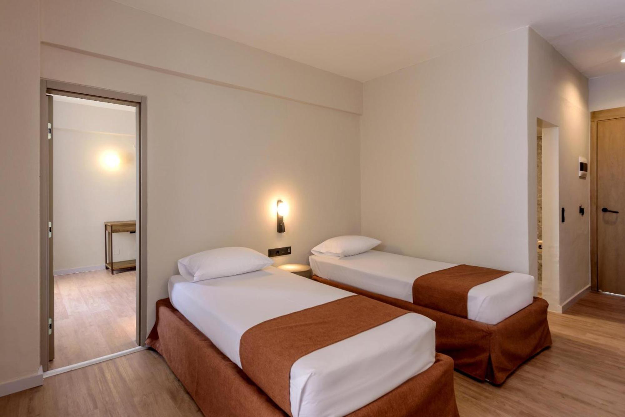 Zeus Hotels Ydoria Resort Adelianos Kampos Exterior foto